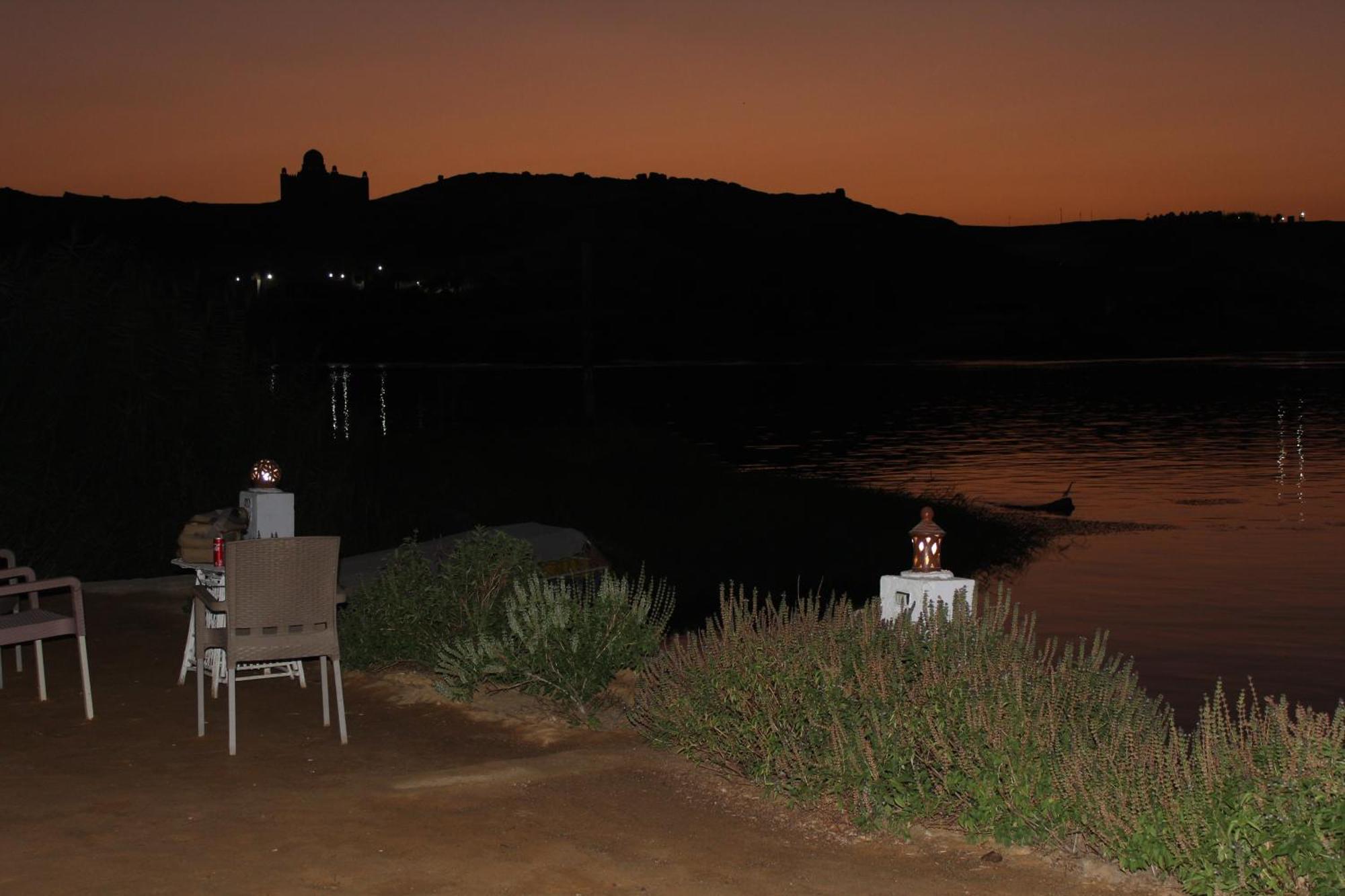 אסואן Nile View Guest House מראה חיצוני תמונה