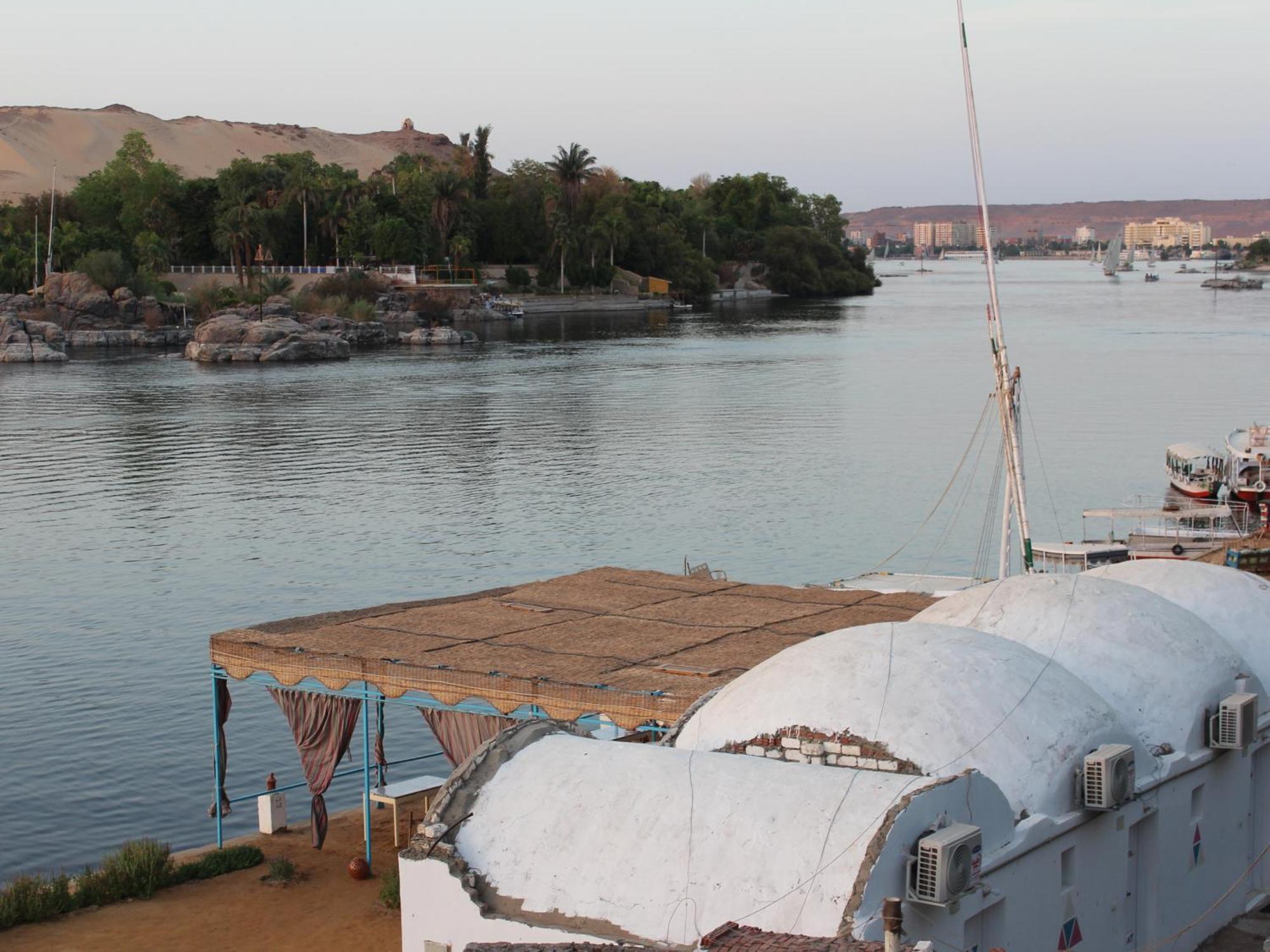 אסואן Nile View Guest House מראה חיצוני תמונה